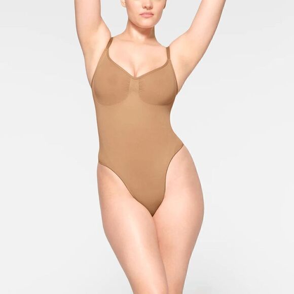 SKIMS Seamless Sculpt Thong Bodysuit, Tan Ochre, S/M NWOT - Picture 5 of 6